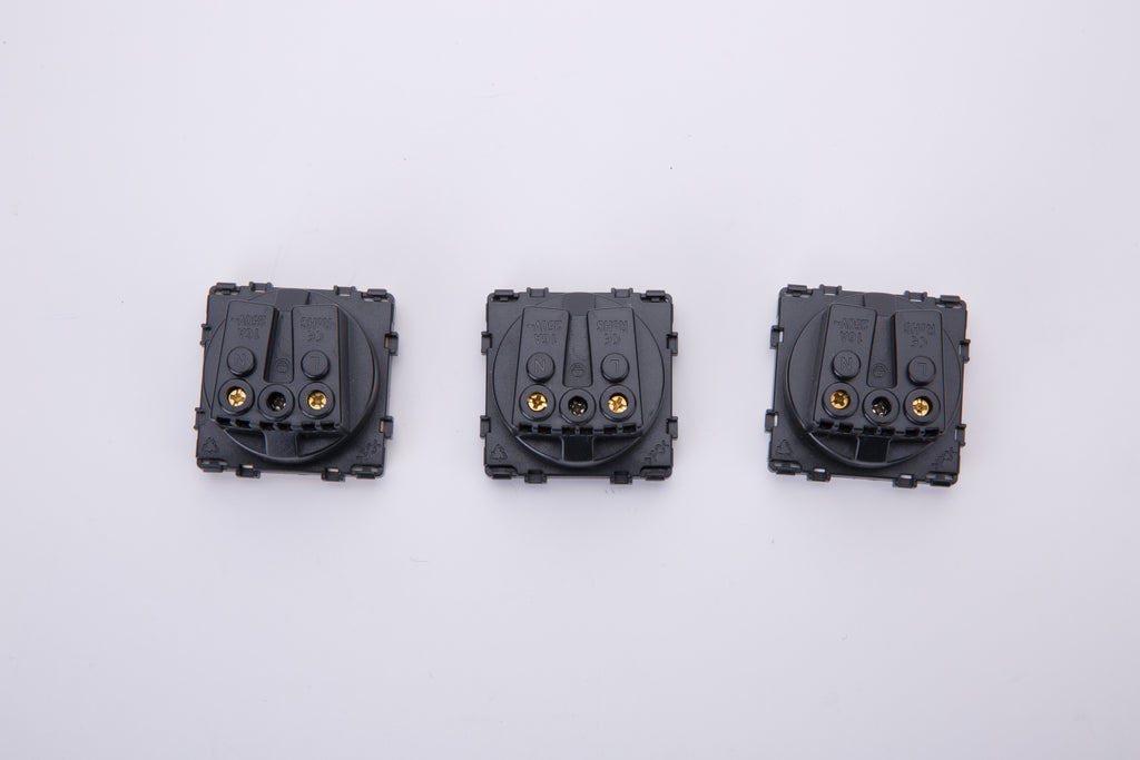 Socket component
